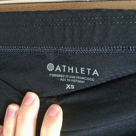 Athleta Dobby Hybrid Crop Leggings - Picture 6 of 8